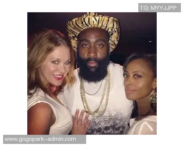 儿女双全，哈登女友证明怀的是女孩，只差总冠军奖杯就大圆满了