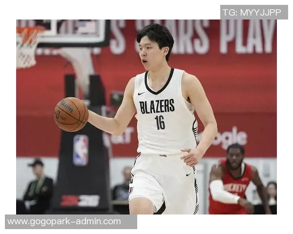 杨瀚森接连3场0分：4分半钟3中0下半场被弃用 NBA生计三分14中1